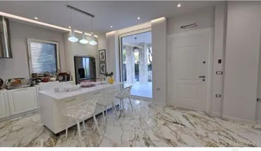 Foto e Shtëpi në shitje Gjiri i Lalzit, Durrës