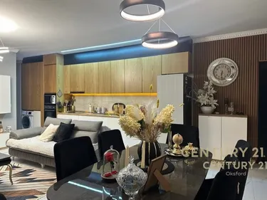 Foto di Appartamento in vendita Liqeni i Farkës, Tirana, Tiranë