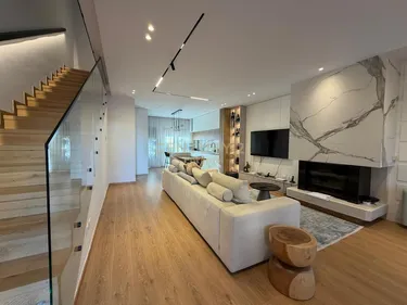 Foto von vila zum verkauf Teg, Kompleksi Kolombo, Tiranë