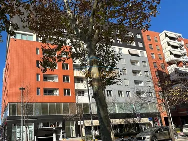 Foto di Appartamento in vendita Rruga e Kavajes, Tiranë