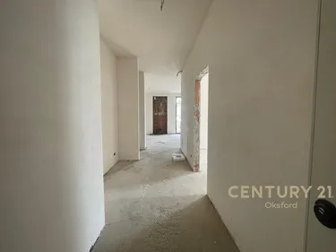 Photo of Apartment for sale Mjull Bathore, Tiranë