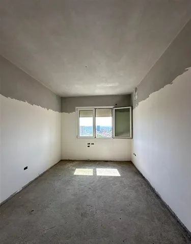 Foto e Apartment në shitje Rr. 5 Maji, Tiranë, Tiranë