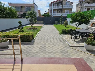 Foto di vila in vendita Kamez, Tiranë