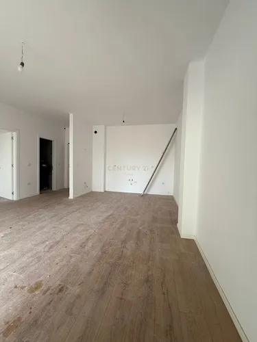 Foto av Lägenhet till salu Pranë Lungomere 1, Vlorë