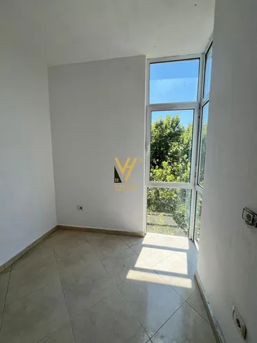 Foto av Lägenhet till salu Ish Ekspozita, Tiranë