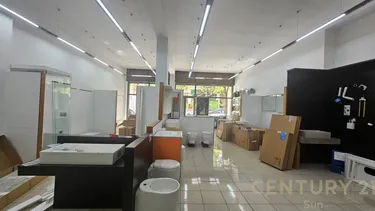 Foto e Ambient biznesi në shitje Rruga Fortuzi, Tiranë