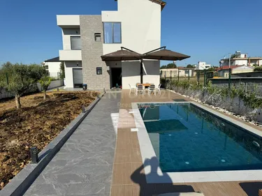 Foto e Shtëpi në shitje Gjiri i Lalzit, Durrës