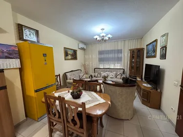 Foto av Lägenhet till salu Pranë Restorant Durresi, Durrës