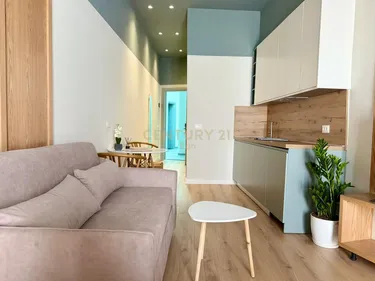 Foto von Wohnung zum verkauf Qendra e Durrësit, Rruga e Re e Portit, Durrës, Durrës