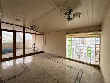 Foto e Apartment në shitje Qender, Shallvare, Tiranë