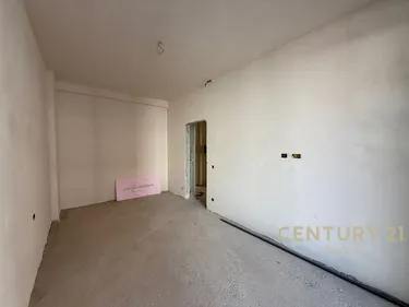 Foto av Lägenhet till salu Pranë Rezidencës Tulipan, Tirana, Tiranë