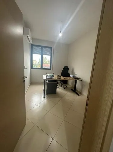 Foto e Apartment në shitje Stadiumi Dinamo, Tiranë