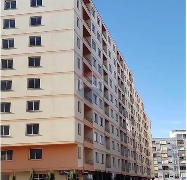 Foto di Appartamento in vendita Kompleksi Fratari, Astir, Tiranë