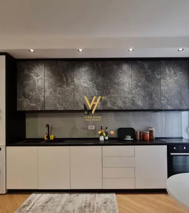 Zdjęcie studio na sprzedaż Kristal Center, Tiranë