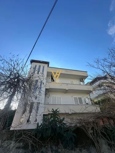 Zdjęcie vila na sprzedaż Rruga e Elbasanit, Tiranë