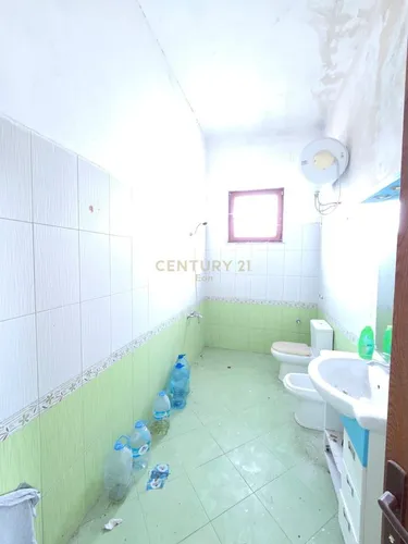 Foto e Shtëpi në shitje Shkozet, Durrës