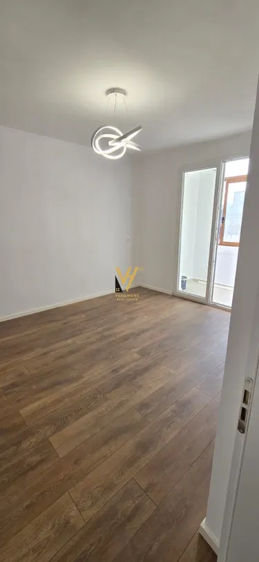 Foto e Apartment në shitje 21 Dhjetori, Tiranë
