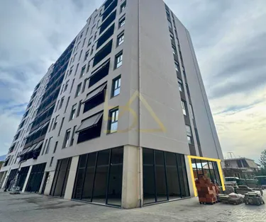 Foto di shop in vendita Kamez, Kamëz, Tiranë