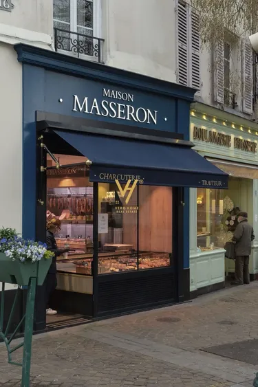 Fotografie shop na prodej Sheshi Willson, Tiranë