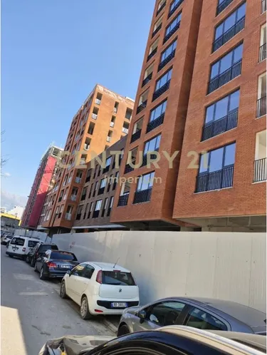 Zdjęcie Mieszkanie na sprzedaż Rruga Siri Kodra, Tiranë