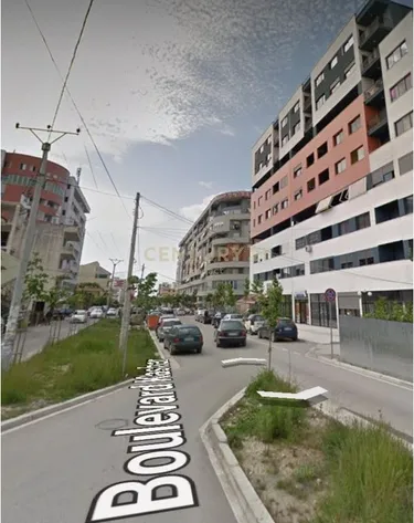 Foto von commercial zum verkauf Astir, Tiranë