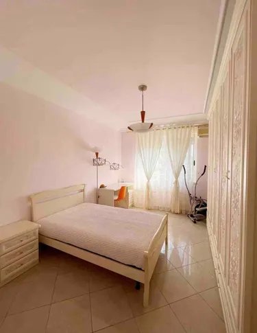 Zdjęcie Mieszkanie na sprzedaż Blloku, Tiranë