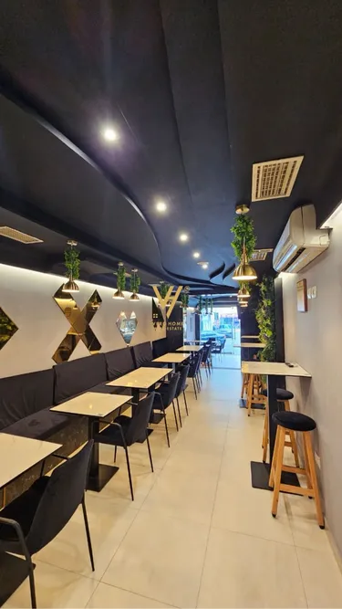 Foto di bar_restaurant in vendita Rruga Perlat Rexhepi, Tiranë