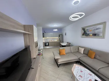 Zdjęcie Mieszkanie do wynajęcia Lungomare, Vlorë