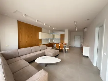 Foto von Wohnung zum verkauf Komuna e Parisit, Rruga Komuna e Parisit, Tiranë