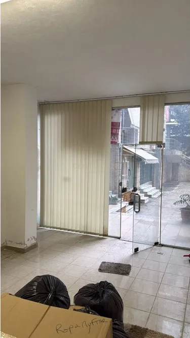 Foto av shop till salu Fresku, Tiranë