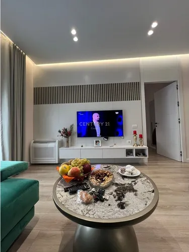 Photo of Apartment for sale Lungomare, Vlorë