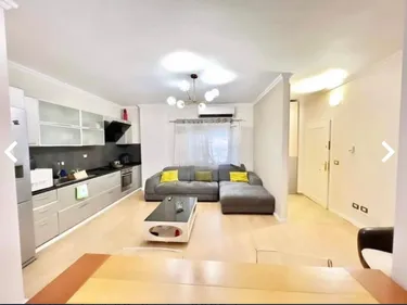 Foto von Wohnung zum verkauf Inxhinieria, Inxhinieria e Ndertimit, Tiranë