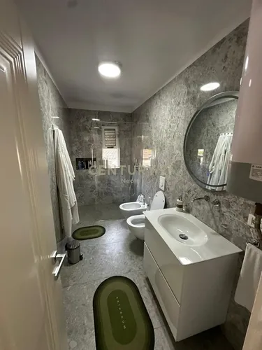 Zdjęcie vila na sprzedaż Pranë Ish-restorantit Durrësit, Tiranë