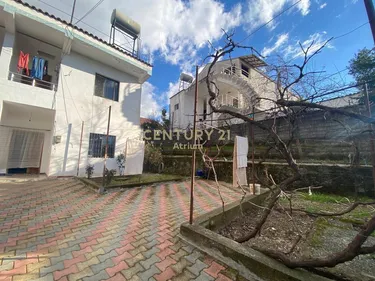 Zdjęcie vila na sprzedaż Rruga Osman Jonuzi, Tiranë