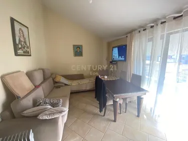 Foto e Vilë në shitje Plazh, Rrota e Kuqe, Durrës