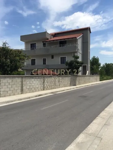 Foto e Vilë në shitje Plazh, Rrota e Kuqe, Durrës