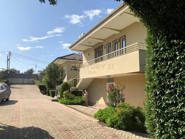 Foto e Vilë në shitje Shenavlash, Durrës