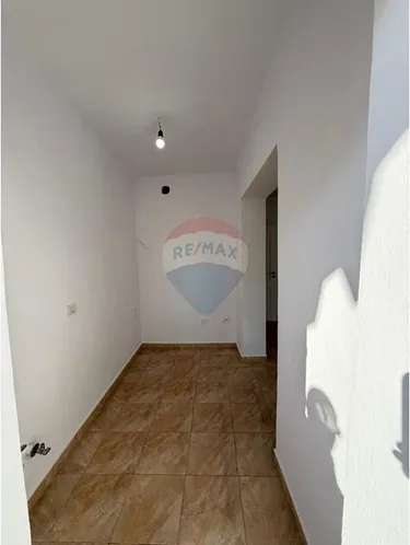 Foto e Apartment në shitje 21 Dhjetori, Rruga e Kavajës, Tiranë