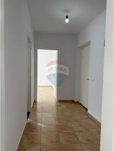 Foto e Apartment në shitje 21 Dhjetori, Rruga e Kavajës, Tiranë