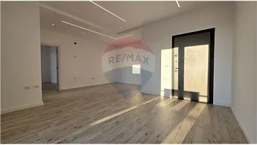 Foto di Appartamento in vendita Qendër Qyteti, Dush Strati - Palestra e Mundjes, Vlorë