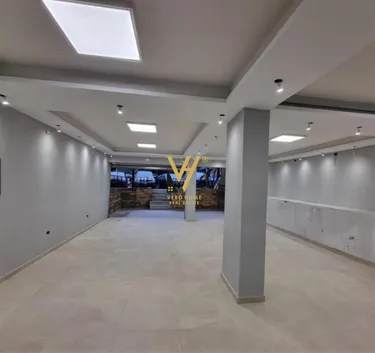 Foto e Dyqan në shitje Rruga Hoxha Tahsim, Tiranë