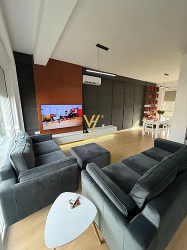 Foto von vila zum verkauf Farke, Tiranë