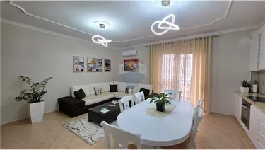 Foto di Appartamento in vendita Rruga e Çipajve, Vlorë