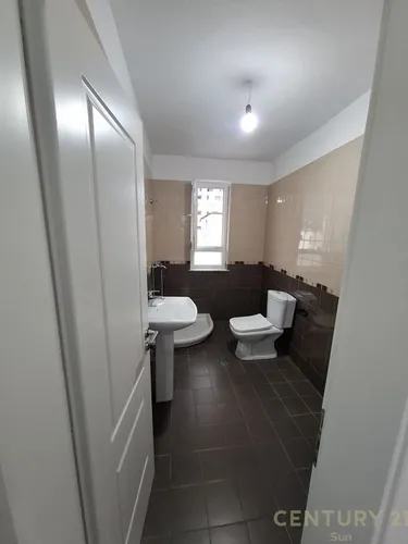 Foto e Apartment në shitje Rruga e Kavajës, Tiranë