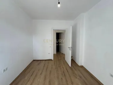Foto e Apartment në shitje Kompleksi Xheluks Xibraku, Rruga e Elbasanit, Tiranë