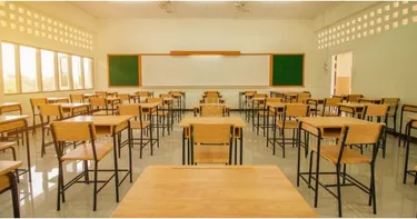 Фото commercial на продажу Qender, Tiranë