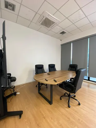 Фото Квартира на продажу Kompleksi Square 21, Tiranë