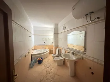 Foto von Wohnung zum verkauf Drejtoria e Policise, Durrës