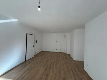 Foto e Apartment në shitje Rruga Elbasanit, Rruga Xibrakeve, Tiranë