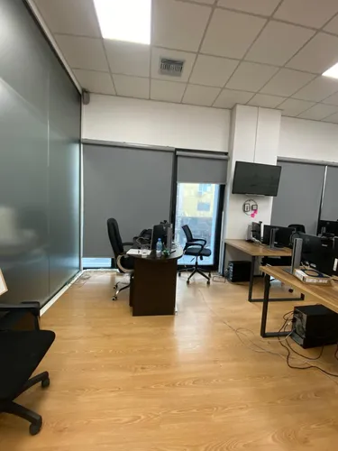 Фото Квартира на продажу Kompleksi Square 21, Tiranë